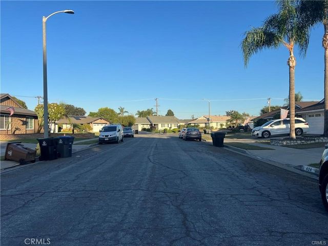 425 Lewis Place, Placentia, CA 92870