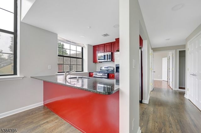 105 Marion St 18, Paterson City, NJ 07522