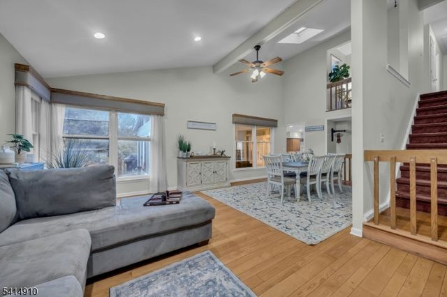 5 Walnut Grove Rd, Hillsborough Twp., NJ 08844