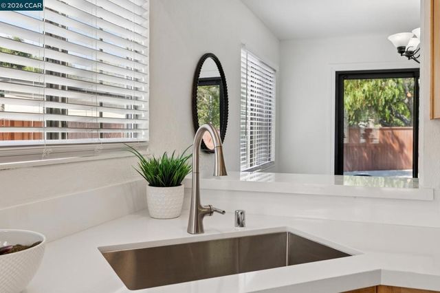 4966 Bayleaf Ct, Martinez, CA 94553