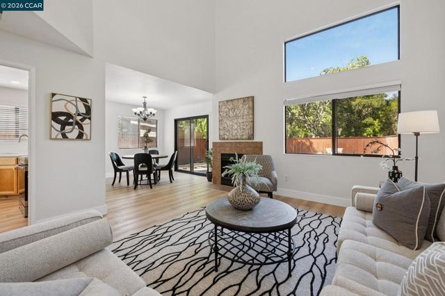 4966 Bayleaf Ct, Martinez, CA 94553