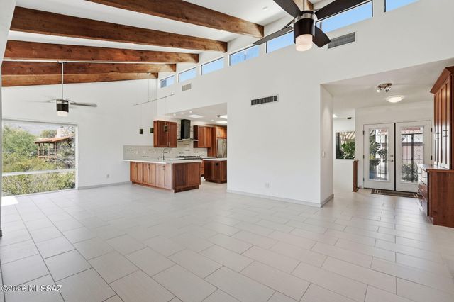 1979 E Campbell Terrace, Tucson, AZ 85718