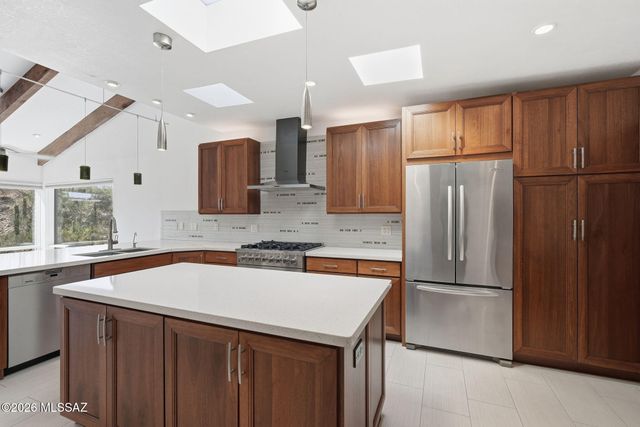 1979 E Campbell Terrace, Tucson, AZ 85718