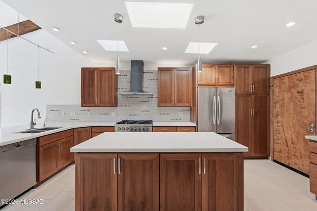 1979 E Campbell Terrace, Tucson, AZ 85718