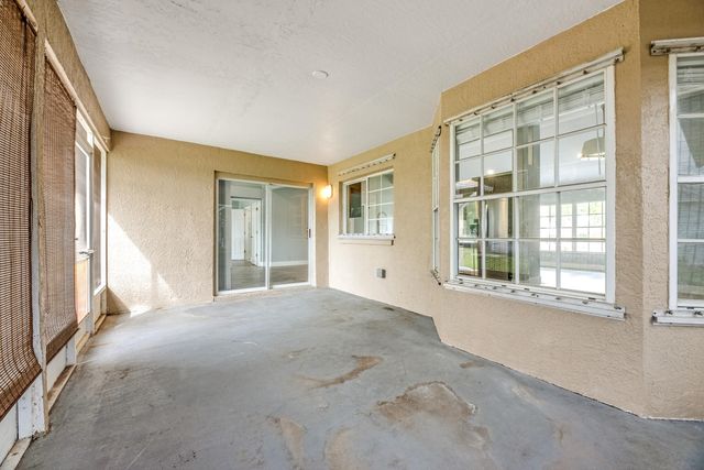 429 Lake Victoria Circle, Melbourne, FL 32940