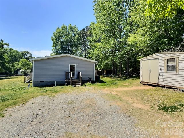 610 Deal Street S, Landis, NC 28088