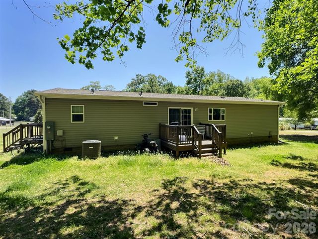 610 Deal Street S, Landis, NC 28088