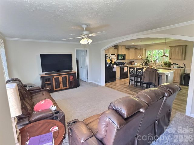 610 Deal Street S, Landis, NC 28088