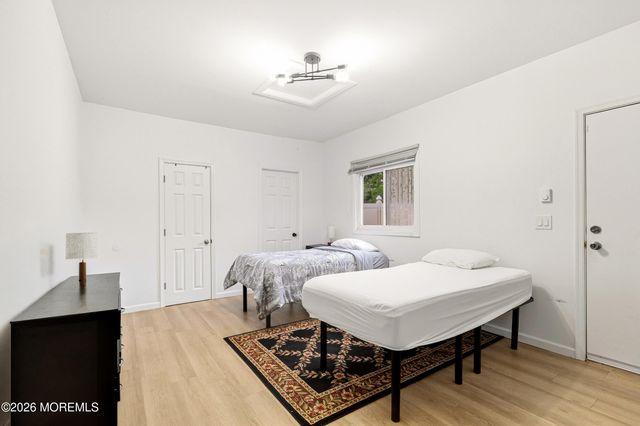 1006 Amethyst Drive, Toms River, NJ 08753