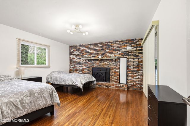 1006 Amethyst Drive, Toms River, NJ 08753