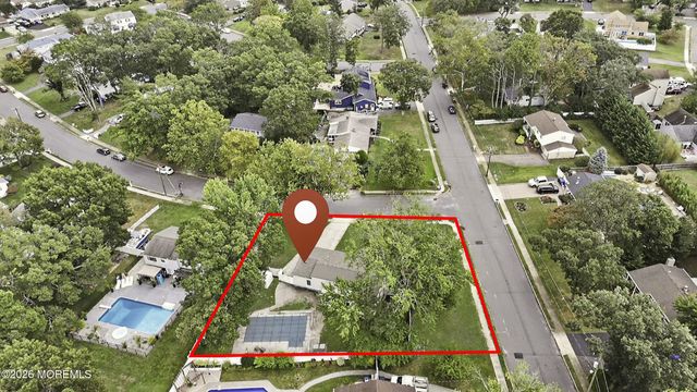 1006 Amethyst Drive, Toms River, NJ 08753