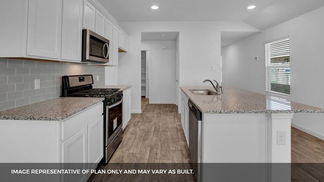 119 Gazania RD, Kyle, TX 78640