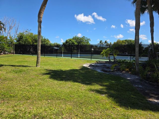11142 Green Lake Drive 202, Boynton Beach, FL 33437