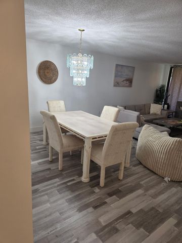 11142 Green Lake Drive 202, Boynton Beach, FL 33437