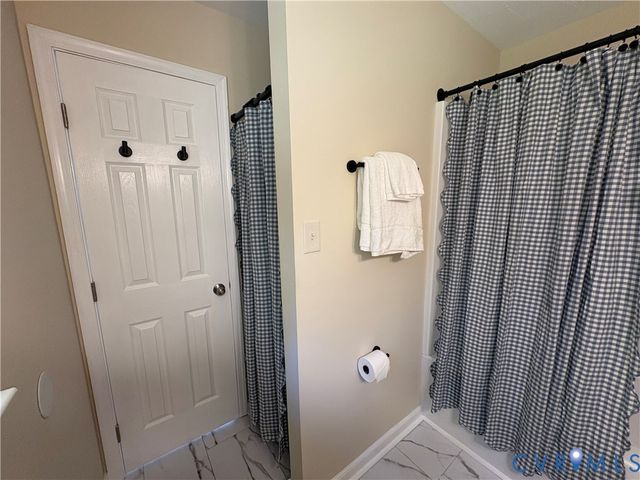 3011 Quaker Rd, Quinton, VA 23141