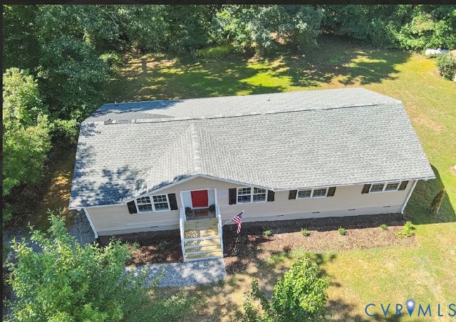3011 Quaker Rd, Quinton, VA 23141