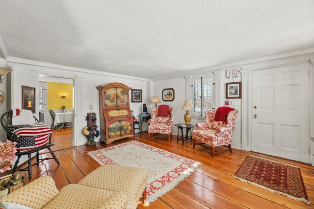 802 State Road, Richmond, MA 01254