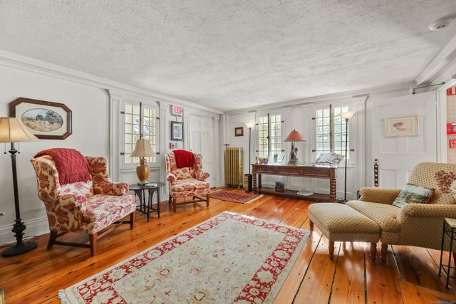 802 State Road, Richmond, MA 01254