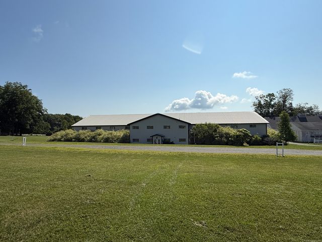 802 State Road, Richmond, MA 01254