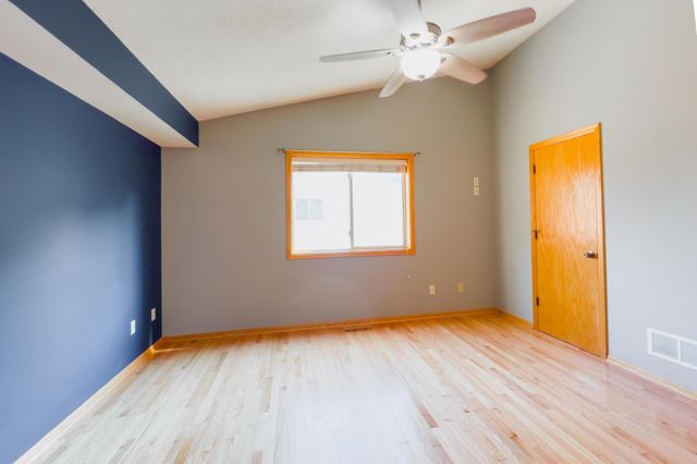 2543 Cypress Street, Maplewood, MN 55109