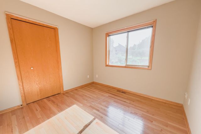 2543 Cypress Street, Maplewood, MN 55109