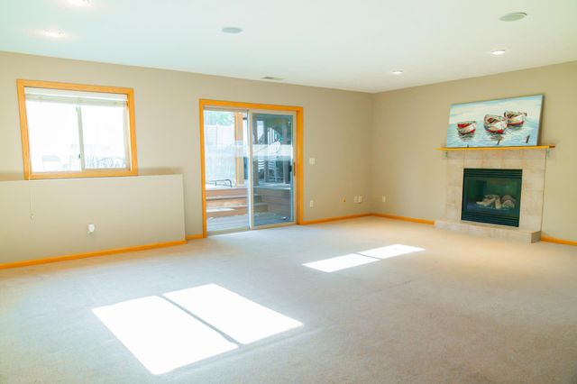 2543 Cypress Street, Maplewood, MN 55109