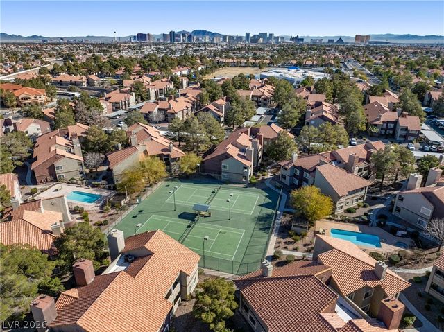 5002 South Rainbow Boulevard 206, Las Vegas, NV 89118