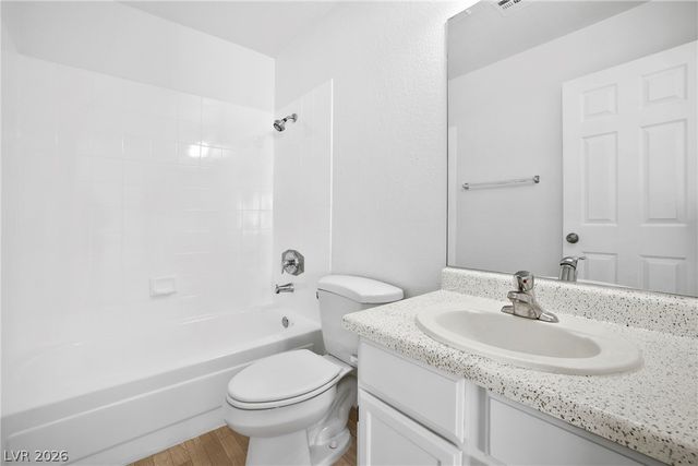 5002 South Rainbow Boulevard 206, Las Vegas, NV 89118