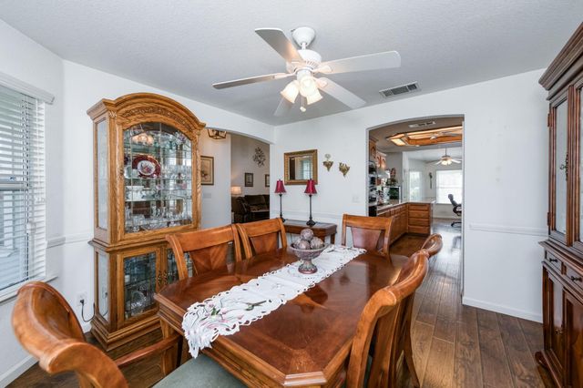 5817 W Corona Avenue, Fresno, CA 93722