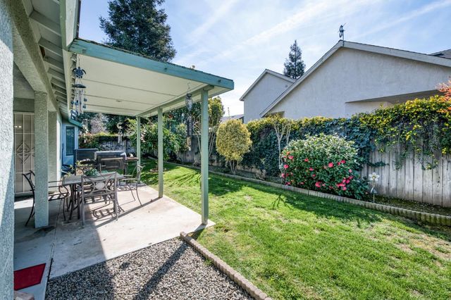 5817 W Corona Avenue, Fresno, CA 93722