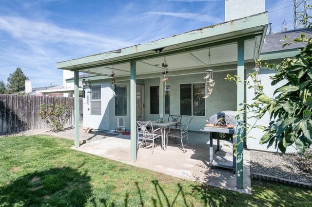 5817 W Corona Avenue, Fresno, CA 93722