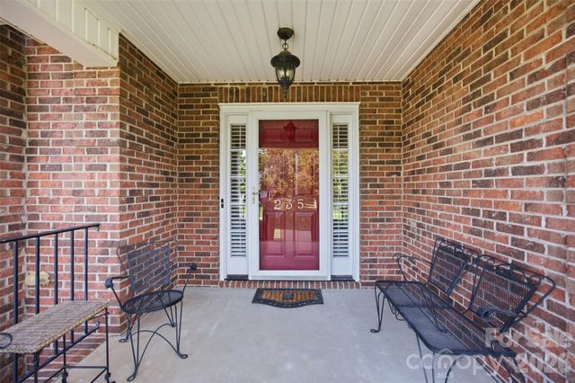 235 Landry Drive, Kings Mountain, NC 28086
