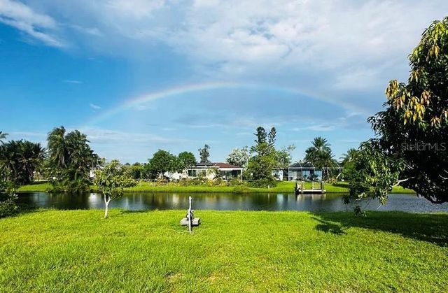 130 BOUNDARY BOULEVARD A&B, Rotonda West, FL 33947
