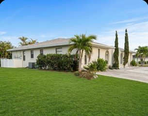 130 BOUNDARY BOULEVARD A&B, Rotonda West, FL 33947