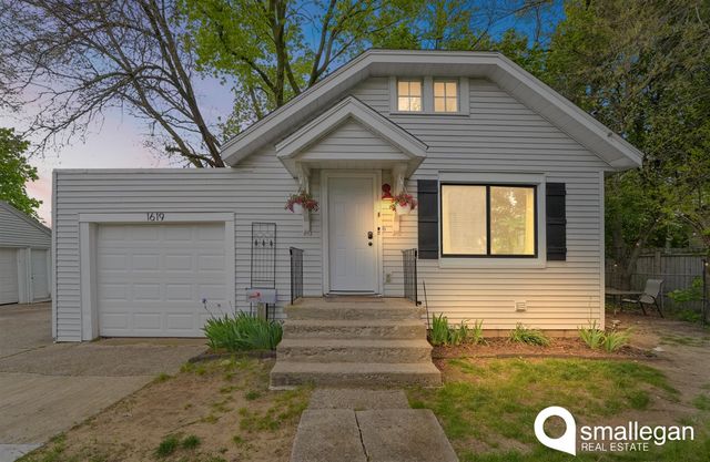 1619 7th Street, Grand Rapids, MI 49504