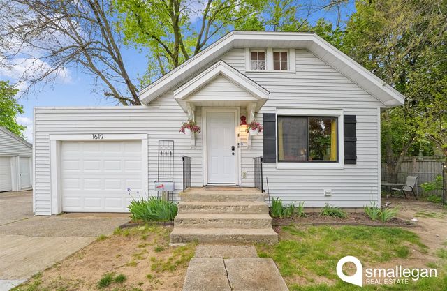 1619 7th Street, Grand Rapids, MI 49504