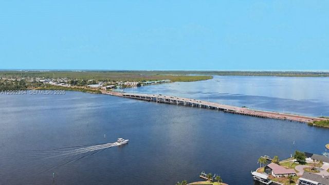 14118 Hopewell Avenue, Port Charlotte, FL 33981