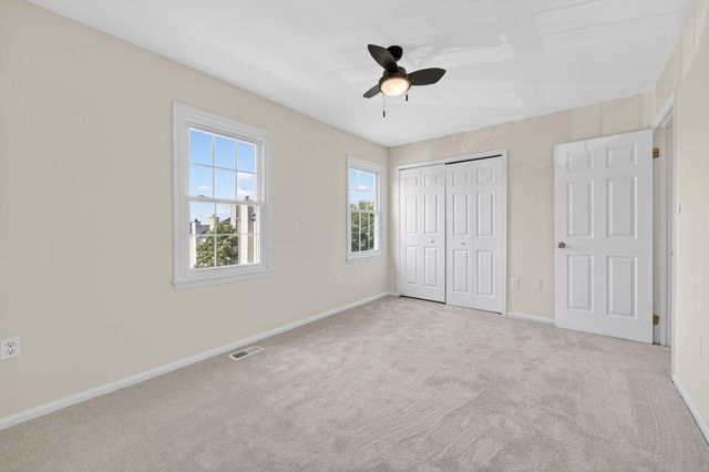 945 HOLBORN CT, Sterling, VA 20164