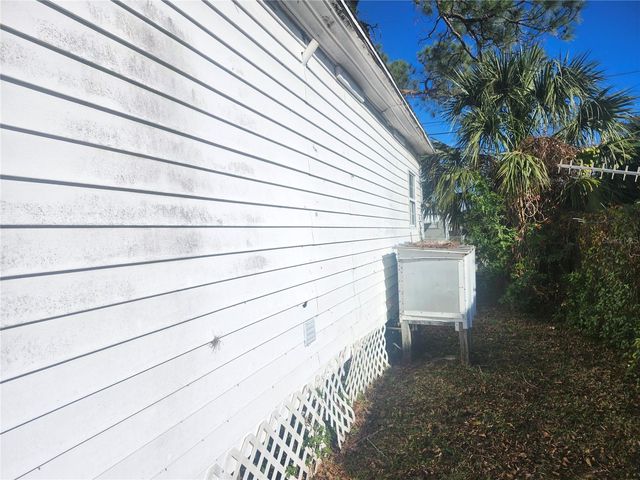 5625 VAN DOREN AVENUE, New Port Richey, FL 34652
