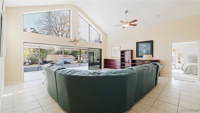 1115 SE 5th Avenue, Crystal River, FL 34429