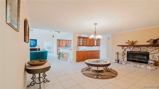 1115 SE 5th Avenue, Crystal River, FL 34429