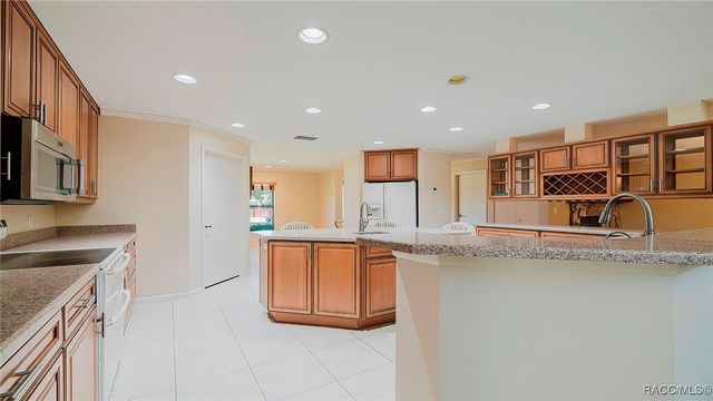 1115 SE 5th Avenue, Crystal River, FL 34429