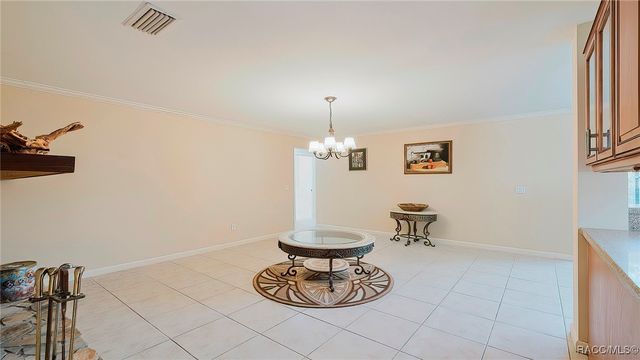 1115 SE 5th Avenue, Crystal River, FL 34429