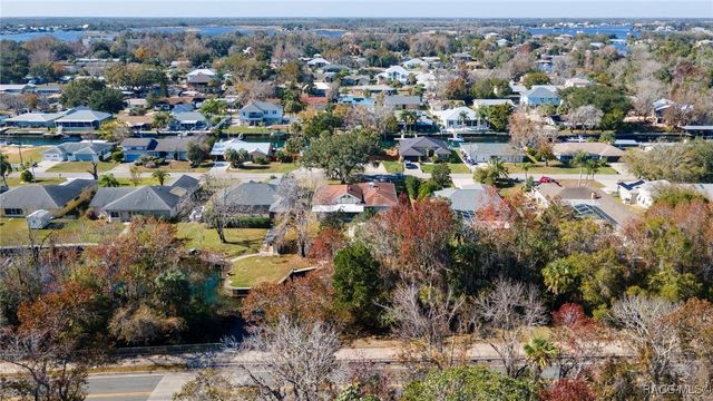 1115 SE 5th Avenue, Crystal River, FL 34429