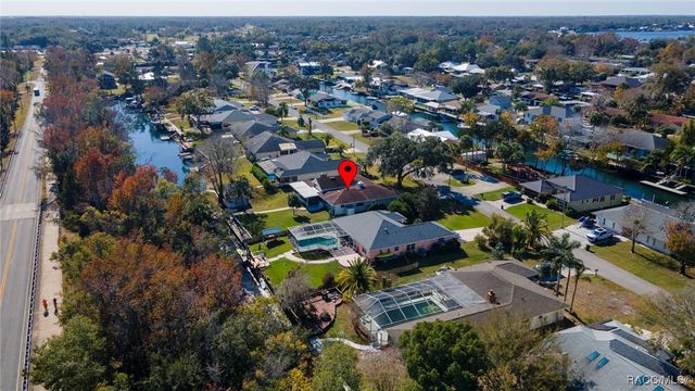 1115 SE 5th Avenue, Crystal River, FL 34429