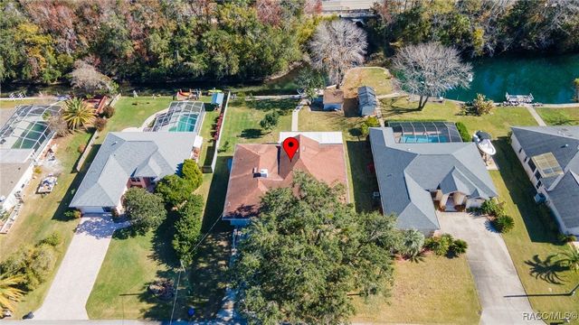 1115 SE 5th Avenue, Crystal River, FL 34429