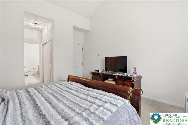 1761 Big Ridge Drive, Middle Smithfield Twp, PA 18302