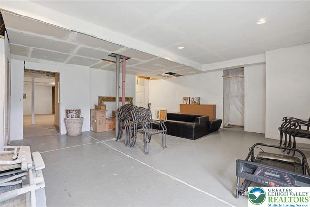 1761 Big Ridge Drive, Middle Smithfield Twp, PA 18302