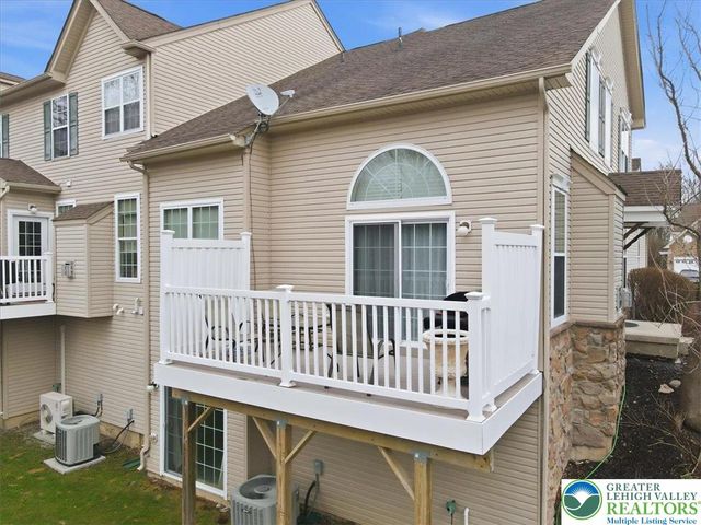 1761 Big Ridge Drive, Middle Smithfield Twp, PA 18302