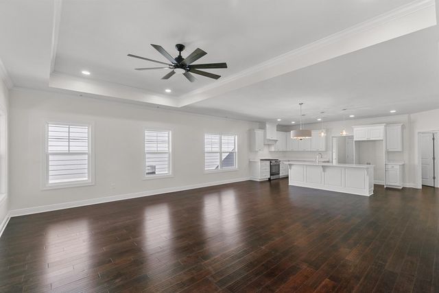 109 Yorkhill, Dothan, AL 36305